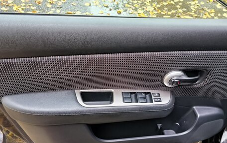 Nissan Tiida, 2010 год, 698 000 рублей, 18 фотография