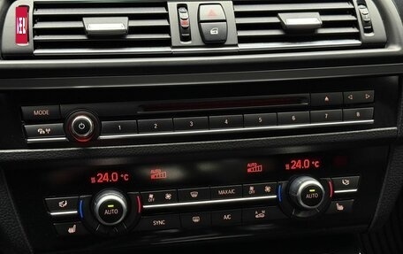 BMW 5 серия, 2015 год, 2 590 000 рублей, 14 фотография