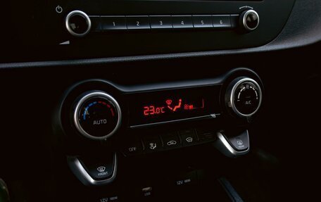 KIA Rio IV, 2021 год, 1 195 000 рублей, 15 фотография