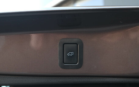 Toyota Highlander III, 2019 год, 4 030 000 рублей, 10 фотография