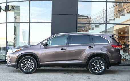 Toyota Highlander III, 2019 год, 4 030 000 рублей, 4 фотография