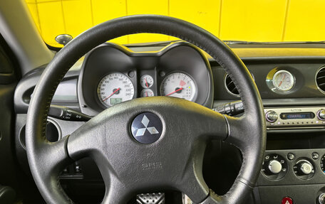 Mitsubishi Outlander III рестайлинг 3, 2006 год, 750 000 рублей, 15 фотография