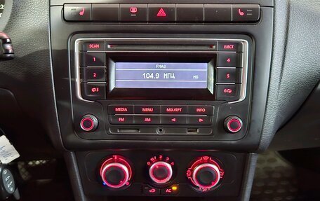 Volkswagen Polo VI (EU Market), 2013 год, 750 000 рублей, 11 фотография