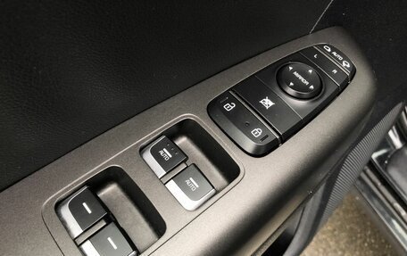 KIA Sportage IV рестайлинг, 2021 год, 2 463 000 рублей, 13 фотография