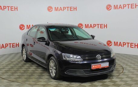 Volkswagen Jetta VI, 2013 год, 924 000 рублей, 3 фотография