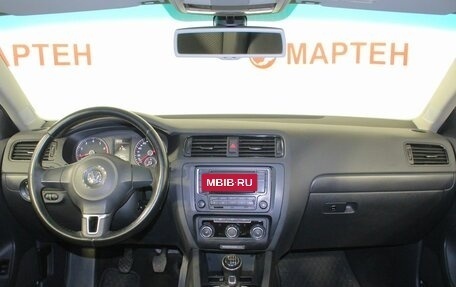 Volkswagen Jetta VI, 2013 год, 924 000 рублей, 15 фотография