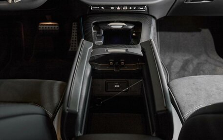 Mercedes-Benz E-Класс, 2025 год, 10 300 000 рублей, 21 фотография