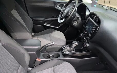 KIA Soul III, 2020 год, 1 900 000 рублей, 9 фотография