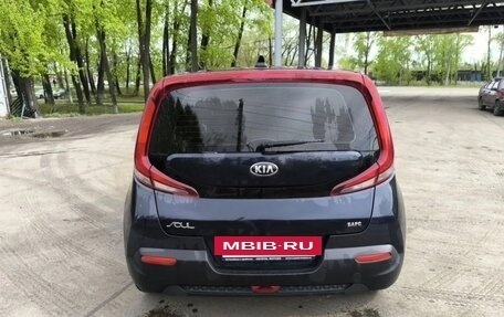 KIA Soul III, 2020 год, 1 900 000 рублей, 2 фотография