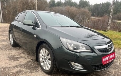 Opel Astra J, 2010 год, 690 000 рублей, 1 фотография