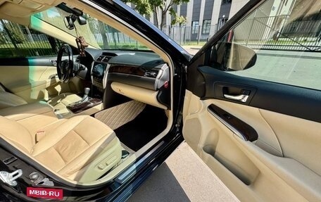 Toyota Camry, 2016 год, 2 330 000 рублей, 12 фотография