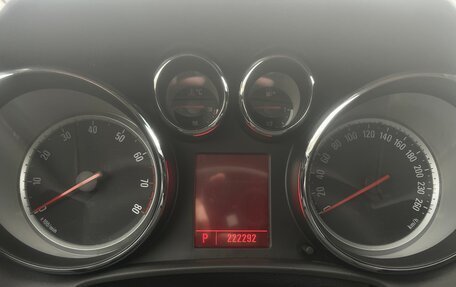 Opel Astra J, 2010 год, 690 000 рублей, 10 фотография