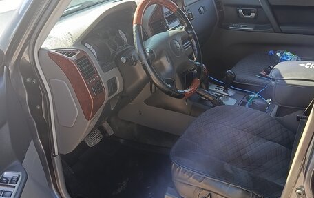 Mitsubishi Montero III, 2005 год, 999 999 рублей, 8 фотография