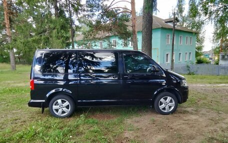 Volkswagen Caravelle T5, 2014 год, 2 300 000 рублей, 3 фотография