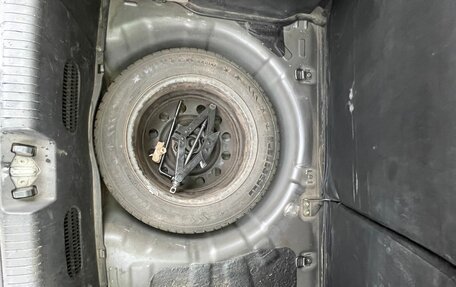 Hyundai Solaris II рестайлинг, 2011 год, 750 000 рублей, 10 фотография