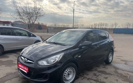 Hyundai Solaris II рестайлинг, 2011 год, 750 000 рублей, 5 фотография