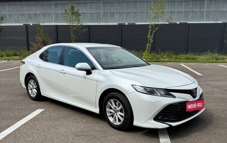 Toyota Camry, 2018 год, 2 222 222 рублей, 5 фотография