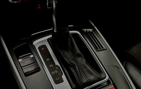 Audi A4, 2013 год, 2 000 000 рублей, 24 фотография