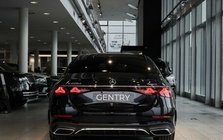 Mercedes-Benz E-Класс, 2025 год, 11 000 000 рублей, 4 фотография