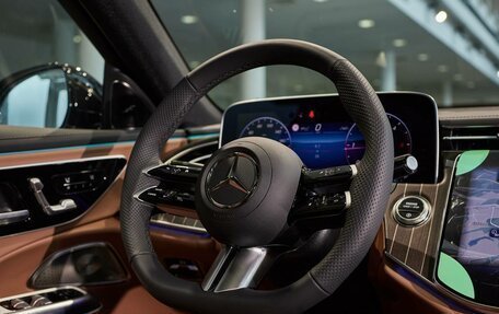 Mercedes-Benz E-Класс, 2025 год, 11 000 000 рублей, 10 фотография