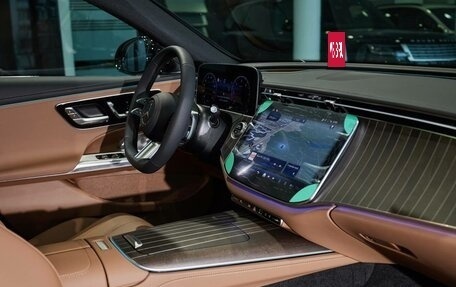 Mercedes-Benz E-Класс, 2025 год, 11 000 000 рублей, 8 фотография