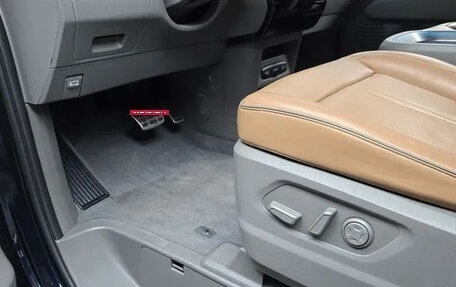 Hyundai Staria, 2022 год, 3 740 000 рублей, 17 фотография