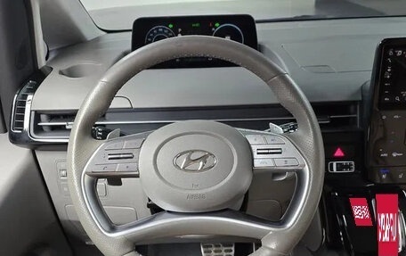 Hyundai Staria, 2022 год, 3 740 000 рублей, 13 фотография