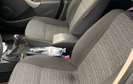 Renault Sandero I, 2010 год, 380 000 рублей, 4 фотография