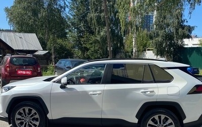 Toyota RAV4, 2022 год, 4 200 000 рублей, 1 фотография