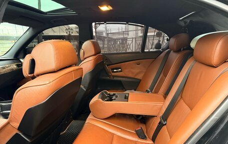 BMW 5 серия, 2004 год, 1 150 000 рублей, 14 фотография