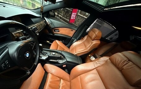 BMW 5 серия, 2004 год, 1 150 000 рублей, 10 фотография