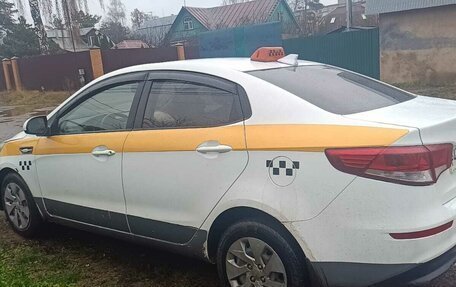 KIA Rio III рестайлинг, 2017 год, 419 000 рублей, 2 фотография