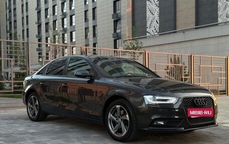 Audi A4, 2012 год, 1 390 000 рублей, 2 фотография
