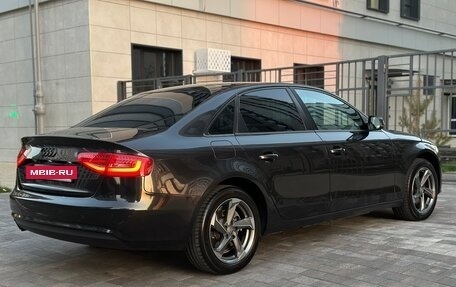 Audi A4, 2012 год, 1 390 000 рублей, 10 фотография