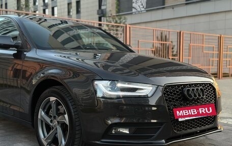 Audi A4, 2012 год, 1 390 000 рублей, 3 фотография