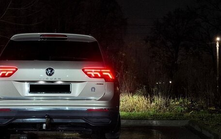 Volkswagen Tiguan II, 2021 год, 3 800 000 рублей, 15 фотография