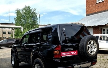 Mitsubishi Pajero III рестайлинг, 2000 год, 850 000 рублей, 3 фотография