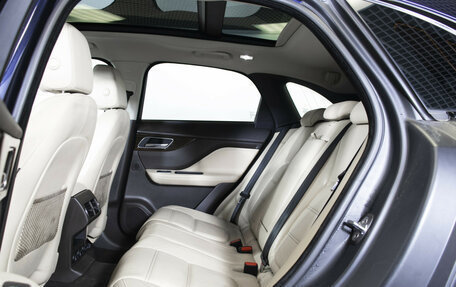 Jaguar F-Pace, 2017 год, 2 655 000 рублей, 10 фотография