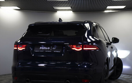 Jaguar F-Pace, 2017 год, 2 655 000 рублей, 24 фотография