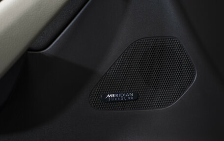 Jaguar F-Pace, 2017 год, 2 655 000 рублей, 23 фотография