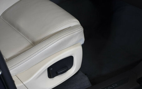 Jaguar F-Pace, 2017 год, 2 655 000 рублей, 22 фотография