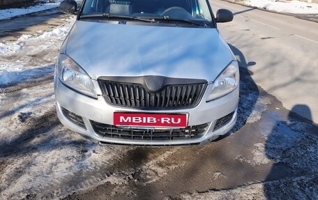 Skoda Fabia II, 2011 год, 300 000 рублей, 1 фотография