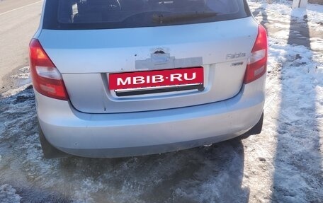 Skoda Fabia II, 2011 год, 300 000 рублей, 10 фотография