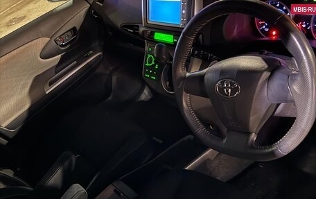 Toyota Wish II, 2010 год, 1 370 000 рублей, 4 фотография