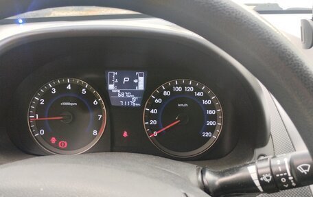 Hyundai Solaris II рестайлинг, 2015 год, 900 000 рублей, 7 фотография