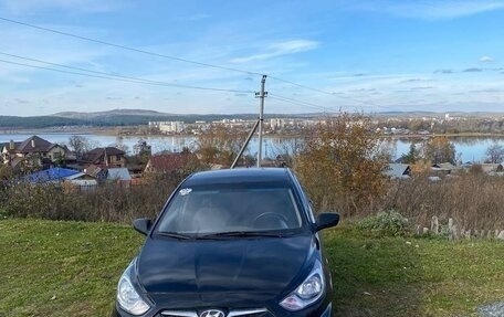 Hyundai Solaris II рестайлинг, 2014 год, 600 000 рублей, 3 фотография