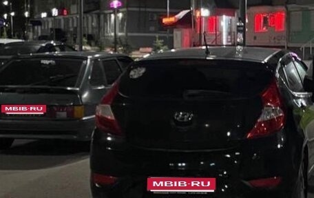 Hyundai Solaris II рестайлинг, 2014 год, 600 000 рублей, 2 фотография