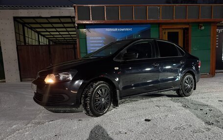 Volkswagen Polo VI (EU Market), 2011 год, 720 000 рублей, 2 фотография