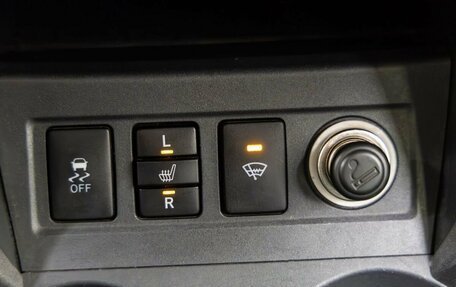 Toyota RAV4, 2011 год, 1 798 000 рублей, 22 фотография