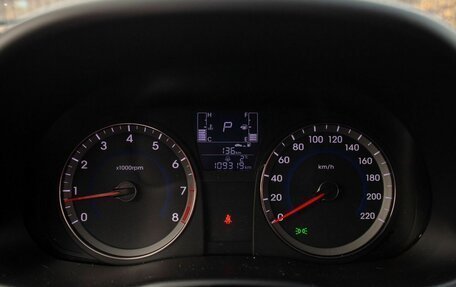 Hyundai Solaris II рестайлинг, 2016 год, 1 120 000 рублей, 23 фотография